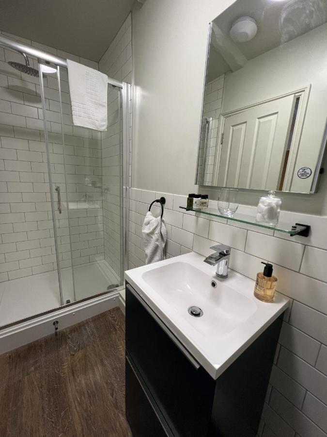The Crown Inn At Benson Wallingford Room photo